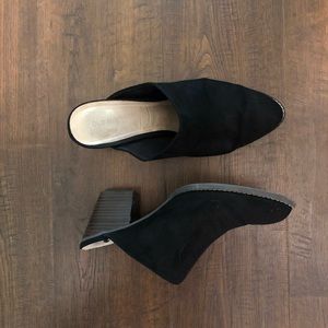 Slip on suede booties